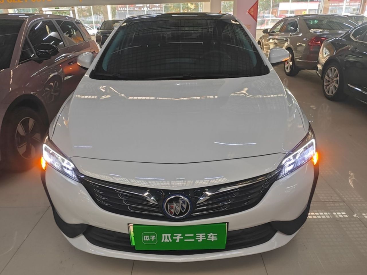 6 2022 PHEV Smart photo 2