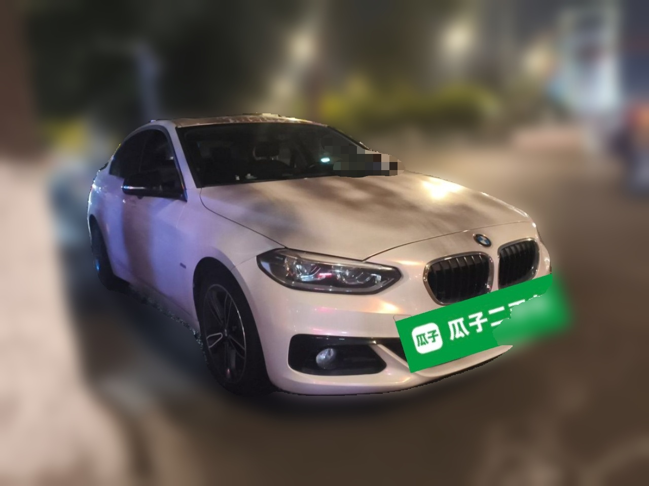 1 Series 2018 118i Sport photo 3