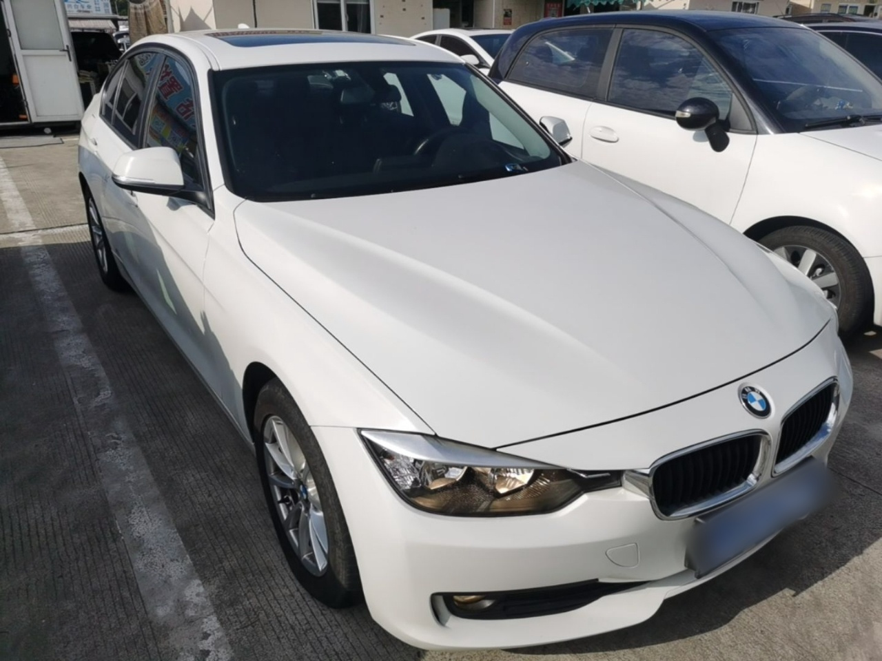 3 Series 2015 316i Progressive photo 3