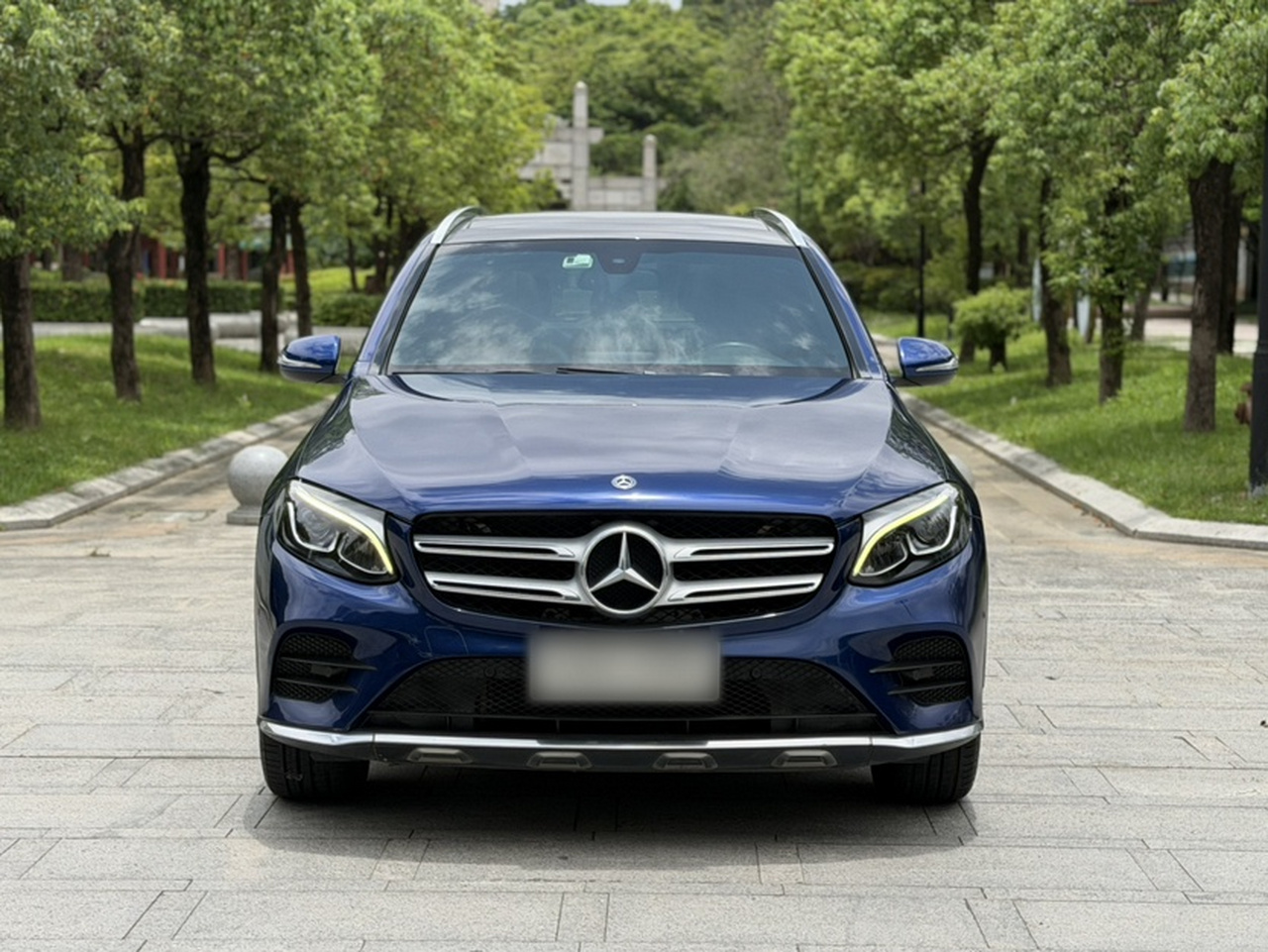 GLC 2017 GLC 260 4MATIC Dynamic photo 3