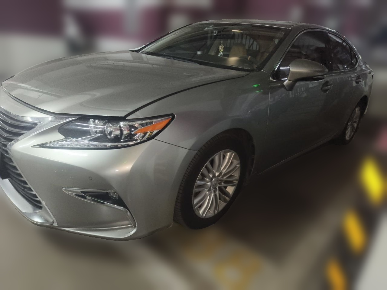 ES 2015 200 Elite