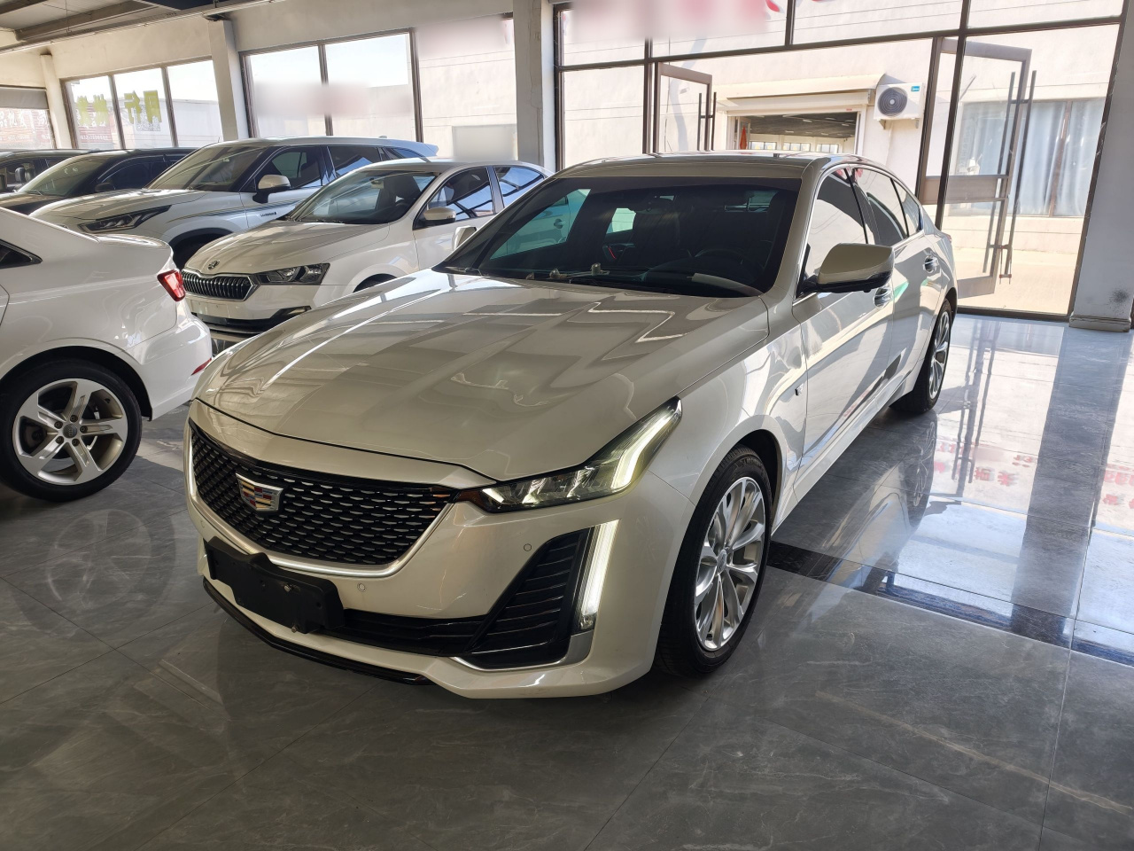 CT5 2023 28T Luxury Standard