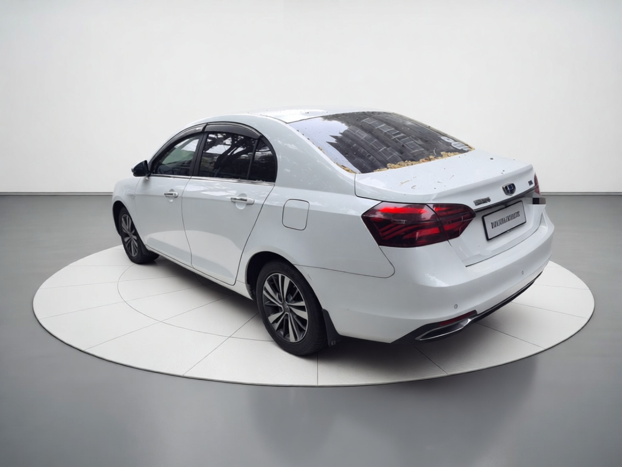 Emgrand 2018 1.5L MT photo 4