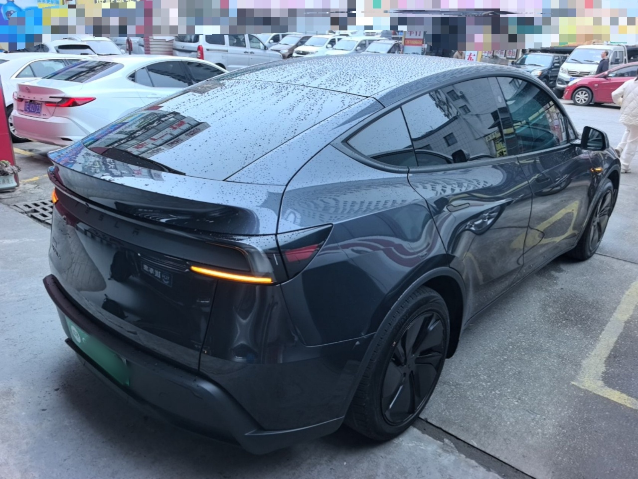 Model Y 2025 RWD photo 4