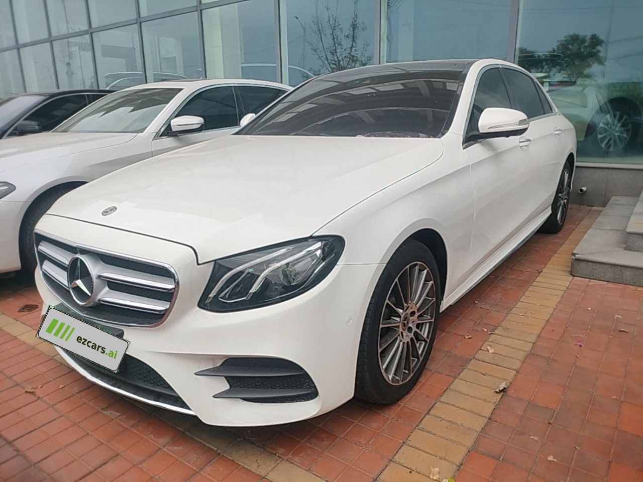 E-Class 2017 E 300 L Sport Luxury