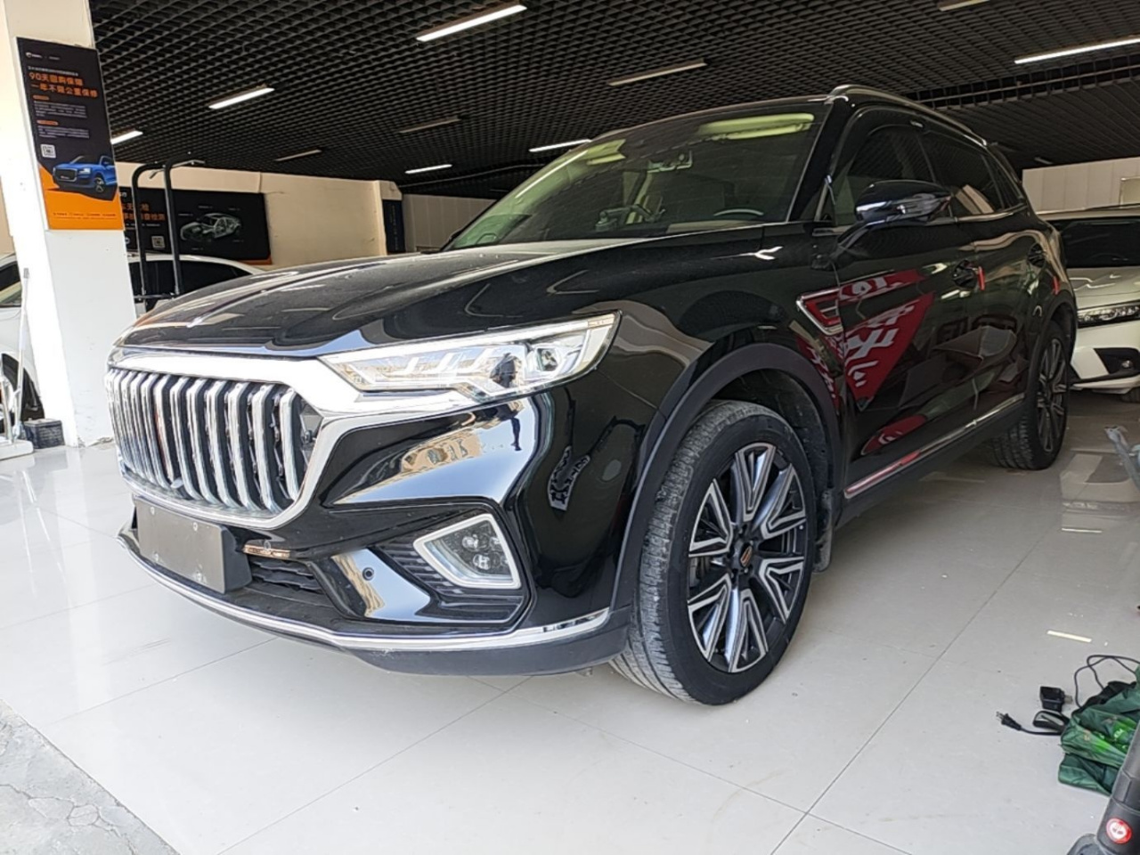 HS5 2022 Facelift 2.0T Connected AWD