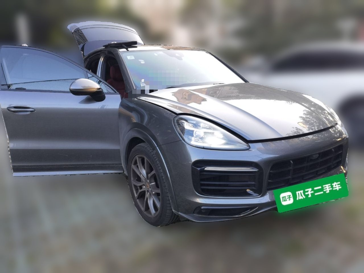 2022 Cayenne S 2.9T Platinum photo 3