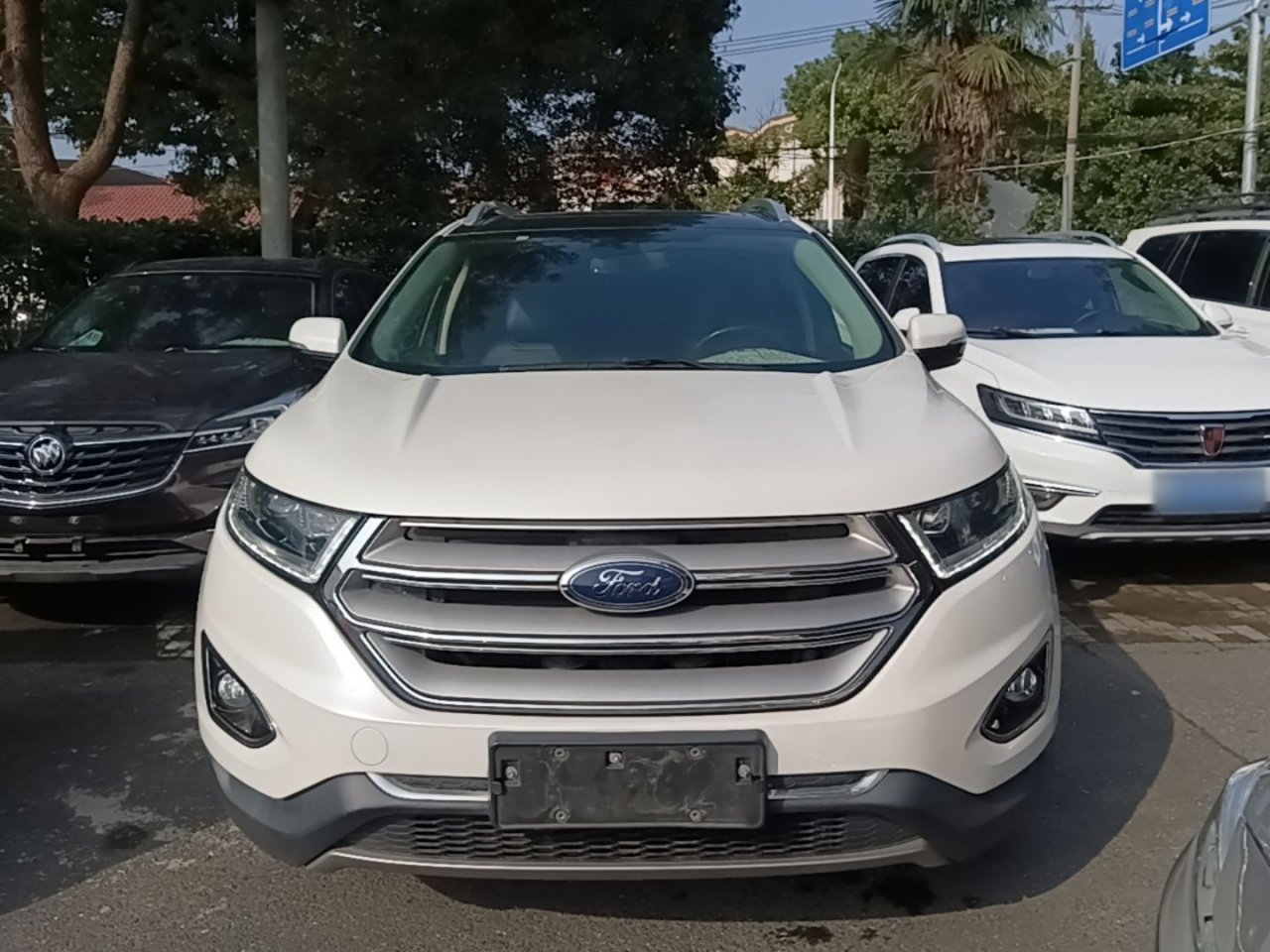Edge 2016 EcoBoost 245 RWD 7-Seater photo 2