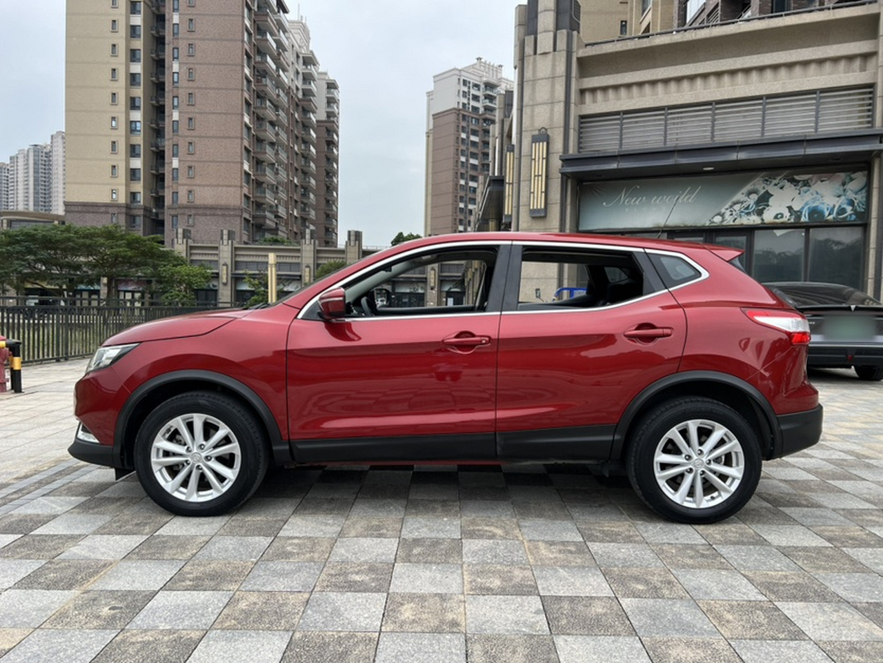 Qashqai 2017 2.0L CVT Elite China V photo 3