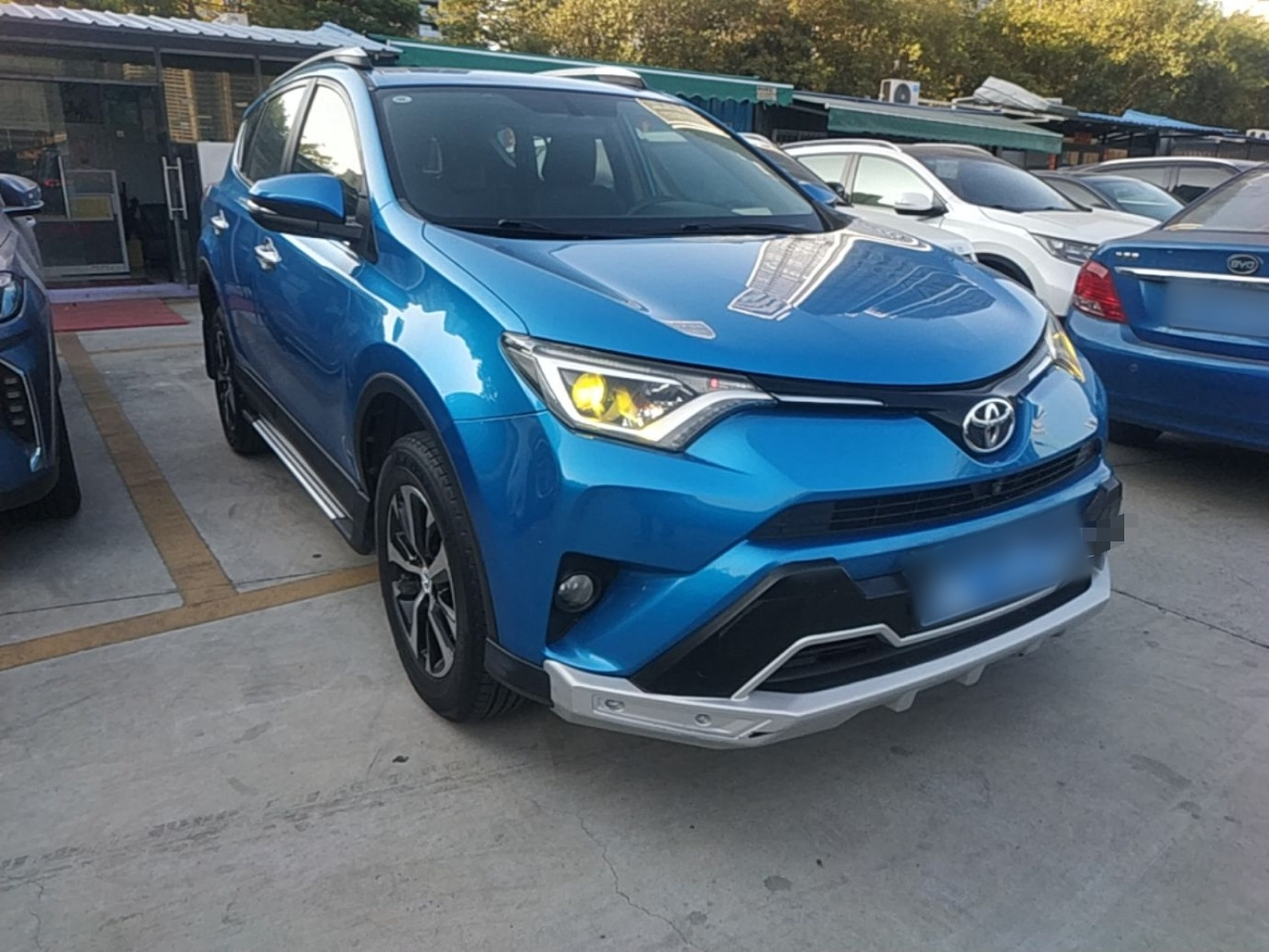 RAV4 2016 2.0L CVT RWD Comfort China V photo 5