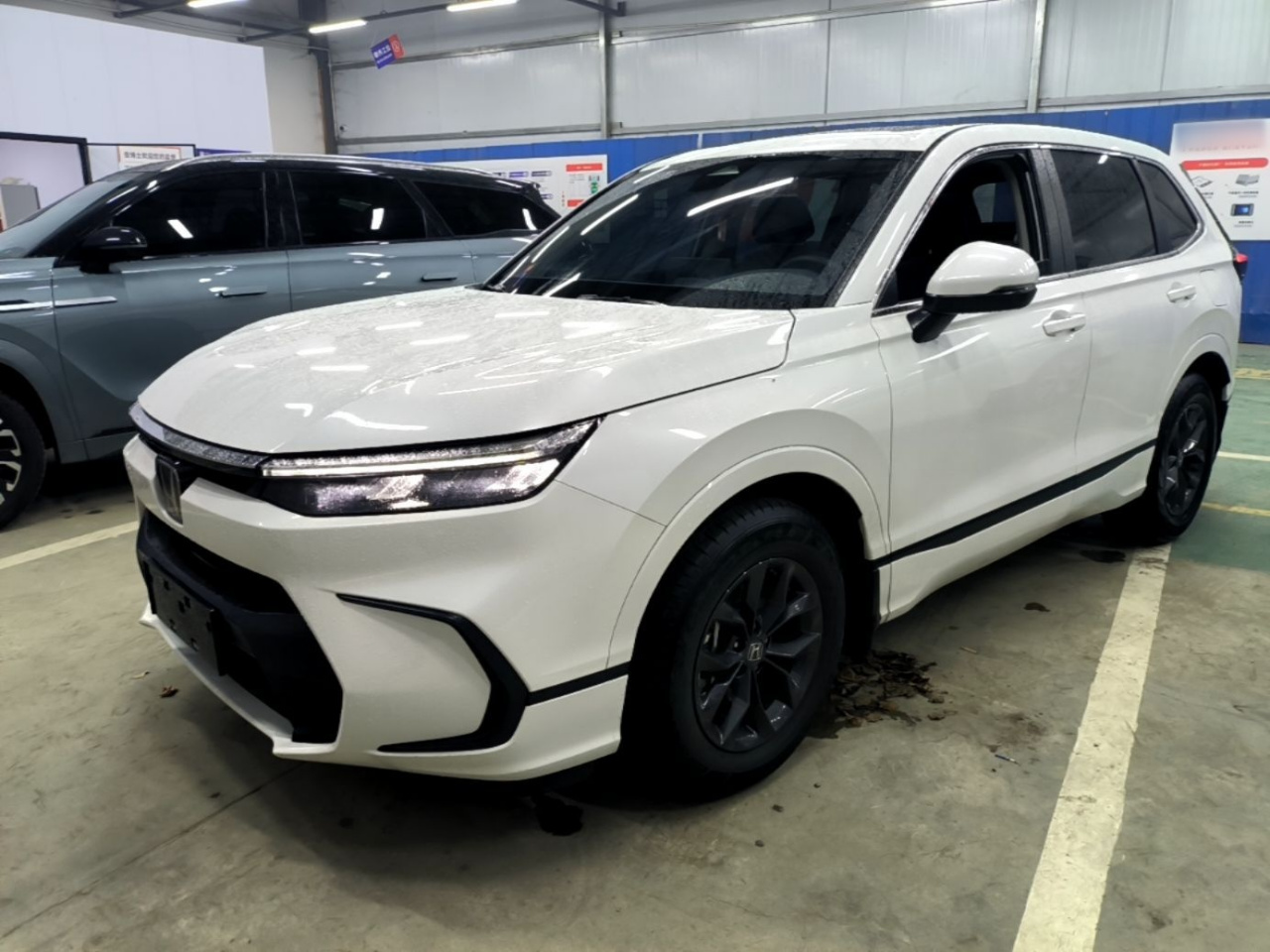 Breeze 2025 240TURBO RWD Luxury 5-Seater