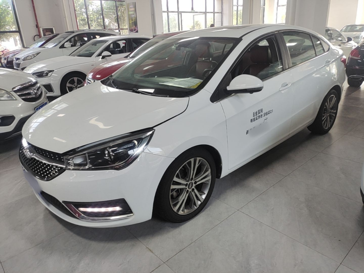 Arrizo 5 2017 1.5L CVT Premium
