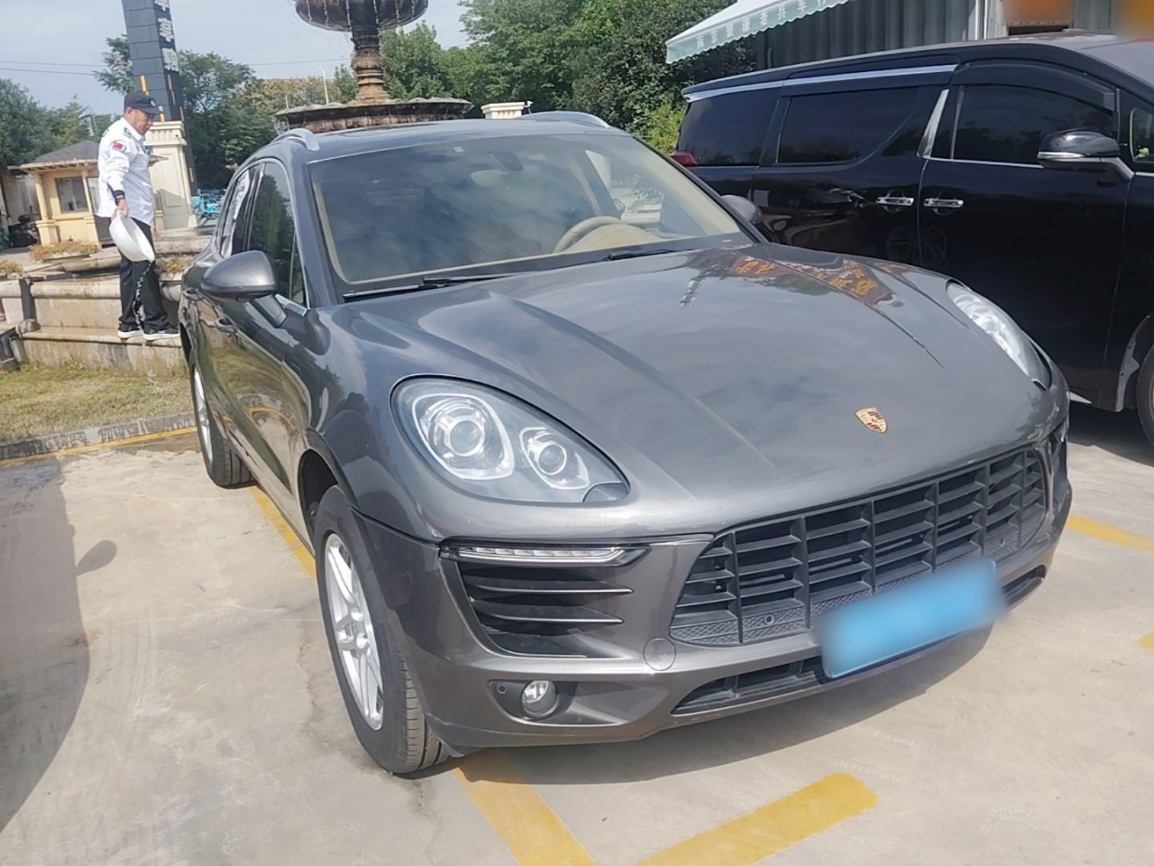 2016 Macan 2.0T photo 5