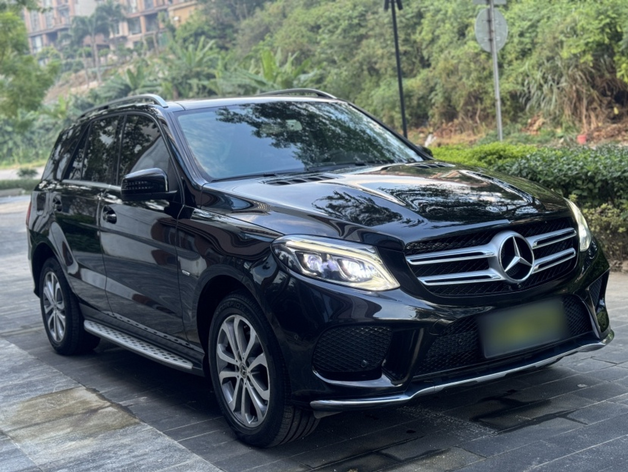 GLE Imported 2018 GLE 320 4MATIC Dynamic Edition photo 4
