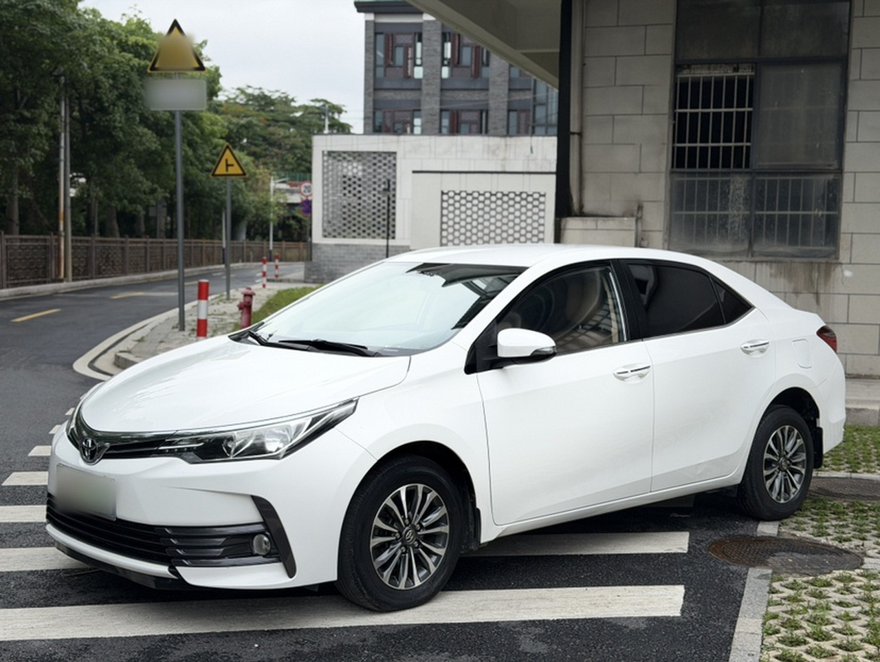 Corolla 2017 Facelift 1.2T S-CVT GL