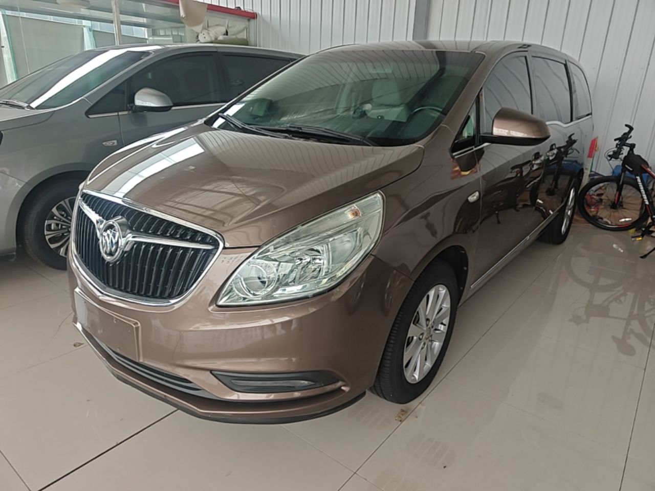 GL8 2018 28T Premium China VI