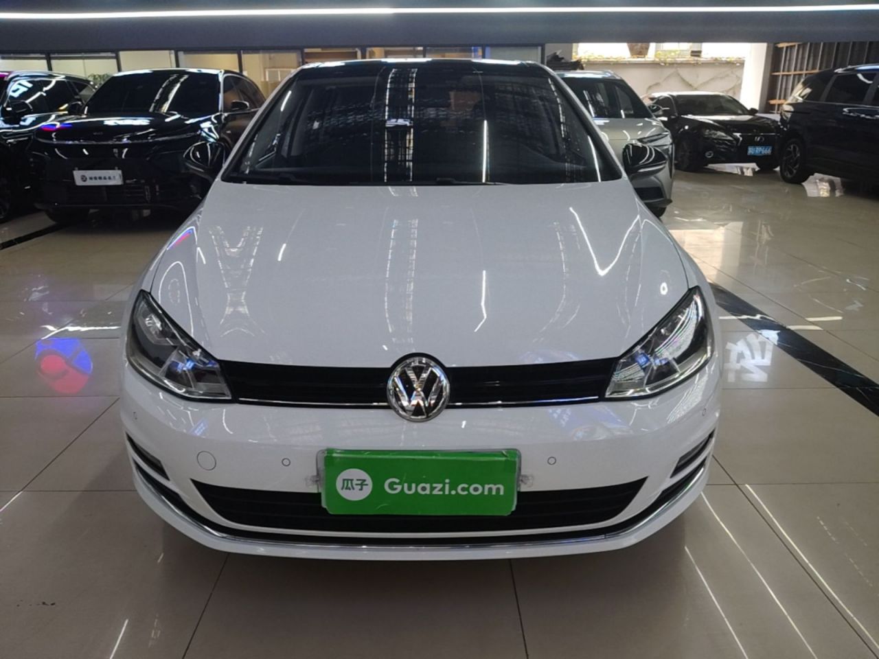 Golf 2017 230TSI AT Comfort Anniversary Edition photo 2