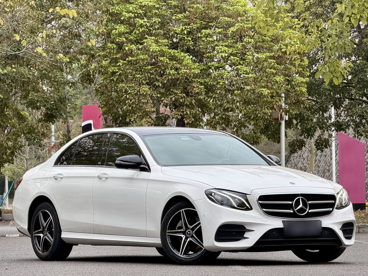 E-Class Imported 2020 E 260 Sport 4MATIC photo 3
