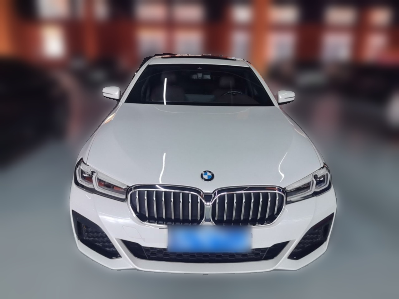 5 Series 2023 530Li Leading M Sport Package photo 2