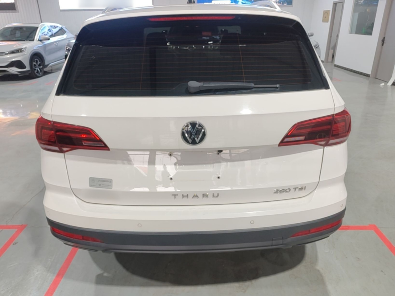 Tharu 2022 280TSI RWD photo 5