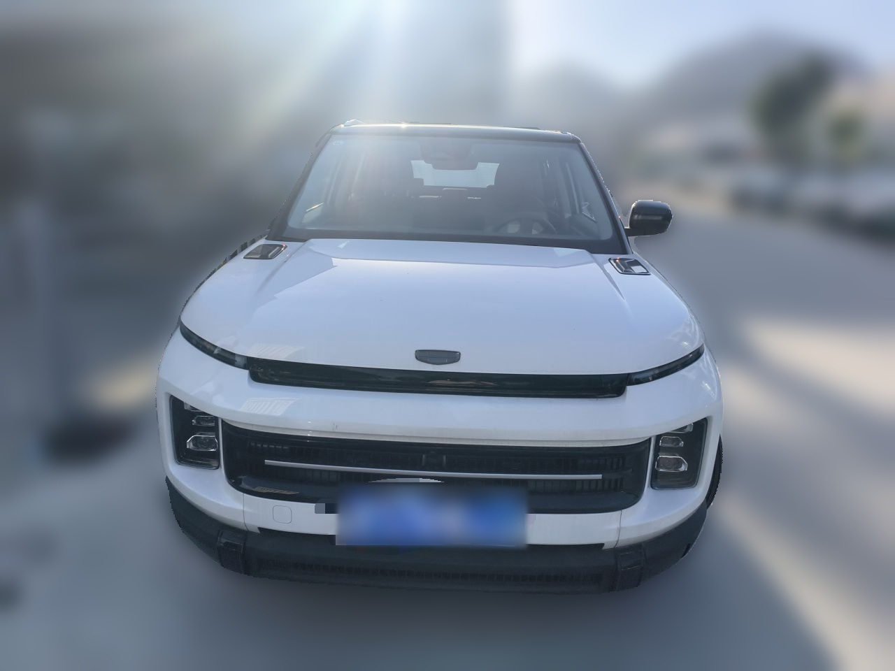 Geely icon 2025 1.5TD photo 2