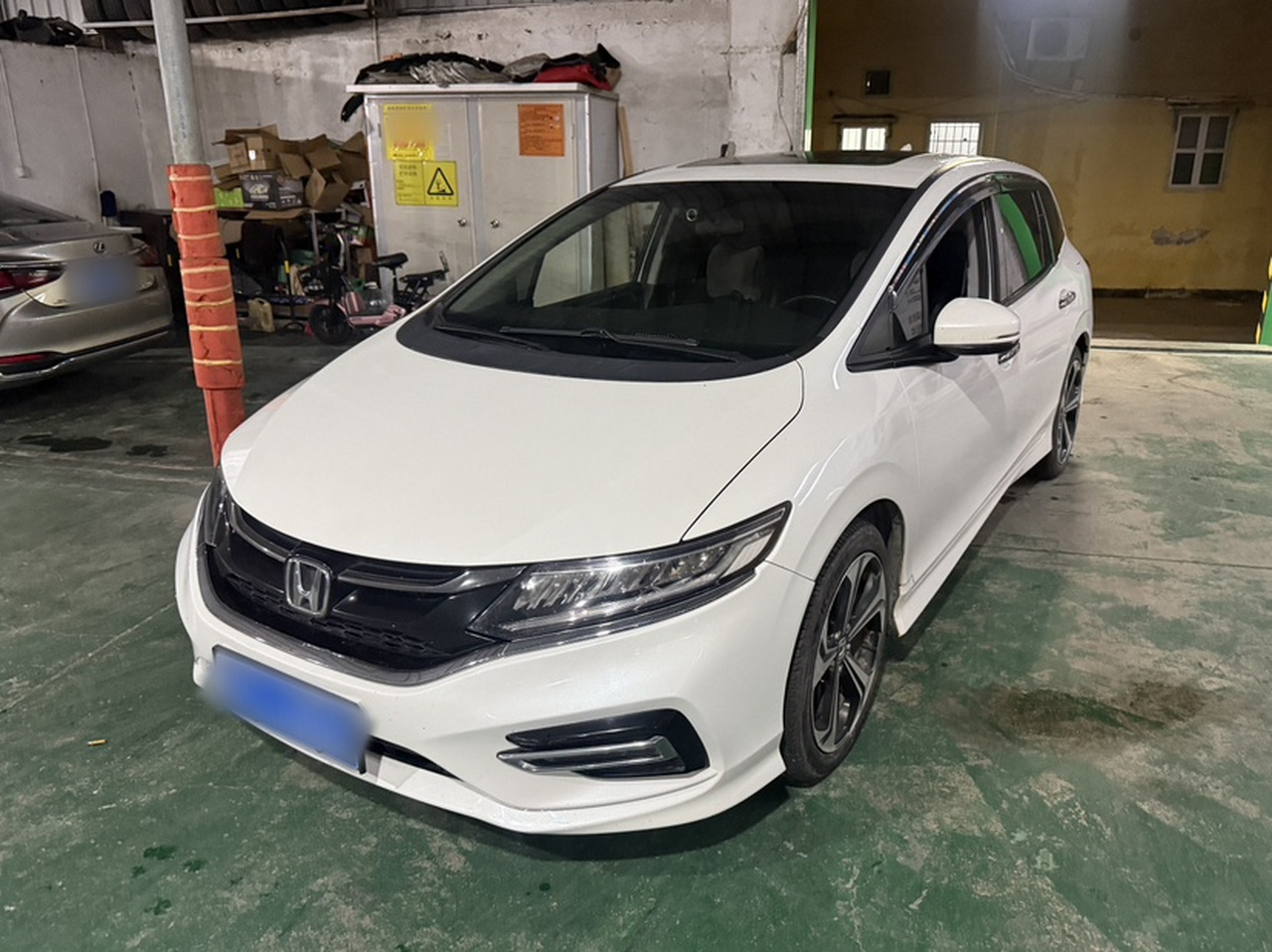 Jade 2017 210TURBO CVT Luxury 5-Seater