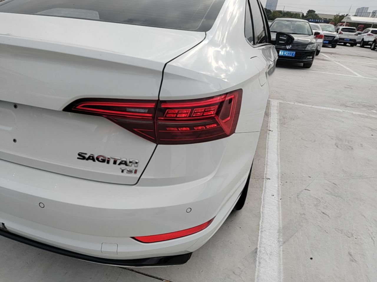 Sagitar 2021 200TSI DSG photo 3