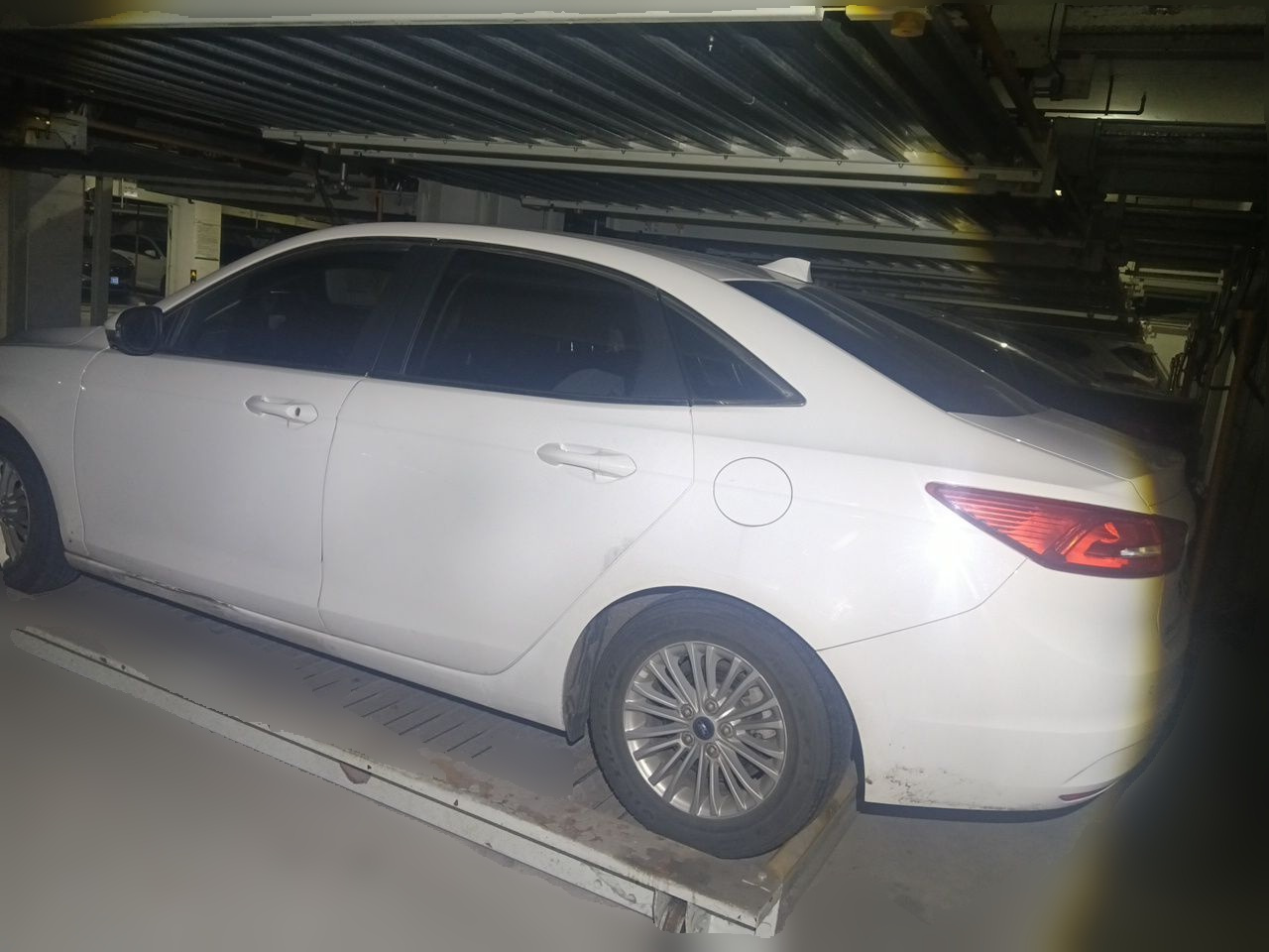 Escort 2017 Facelift 1.5L MT Comfort photo 4
