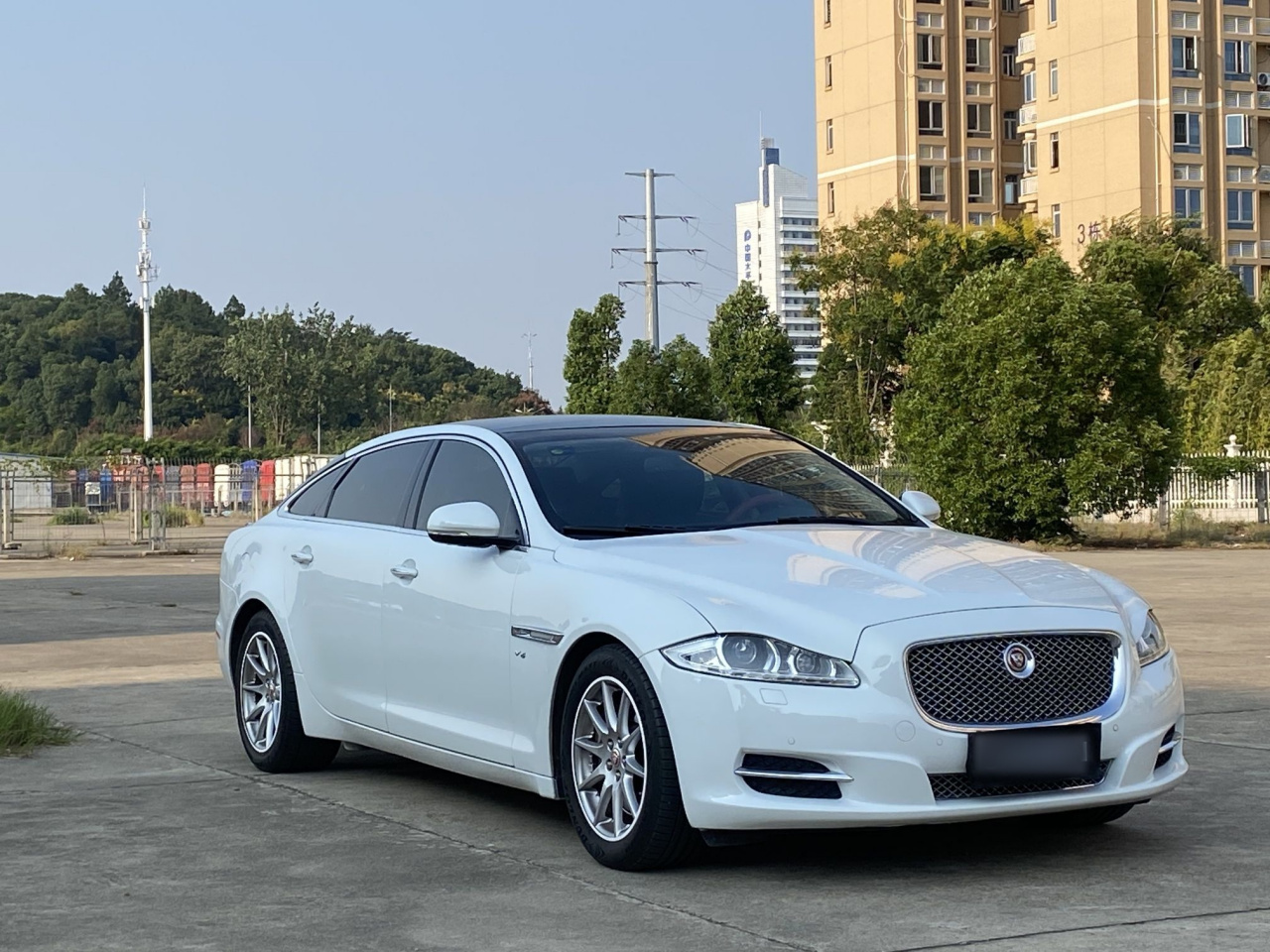XJ 2015 XJL 3.0 SC Business 80 Collection photo 3