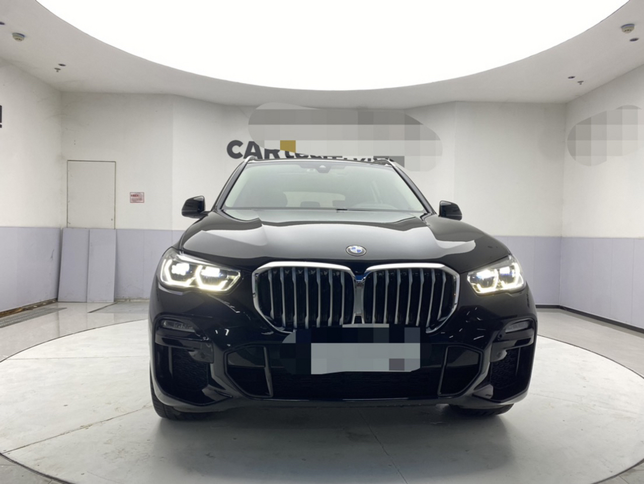 X5 Imported 2019 xDrive40i M Sport Package photo 4