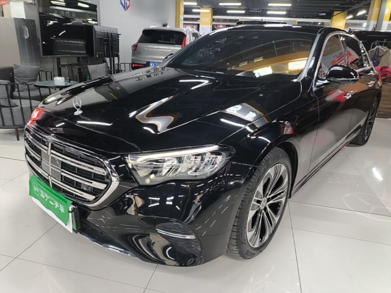 E-Class EV 2024 E 350 e L PHEV