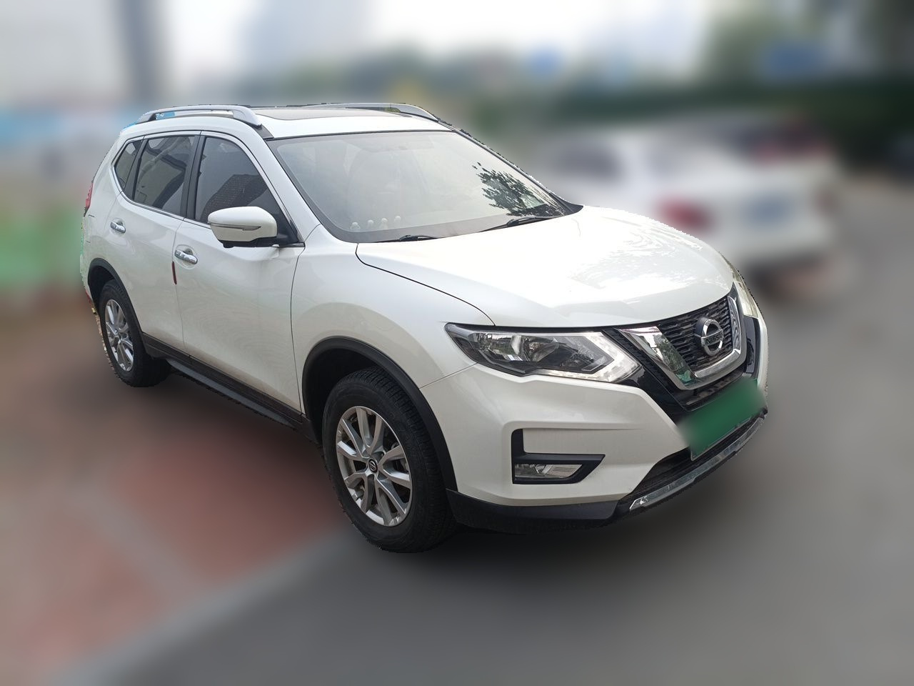 X-Trail 2017 2.0L CVT Comfort 2WD photo 3