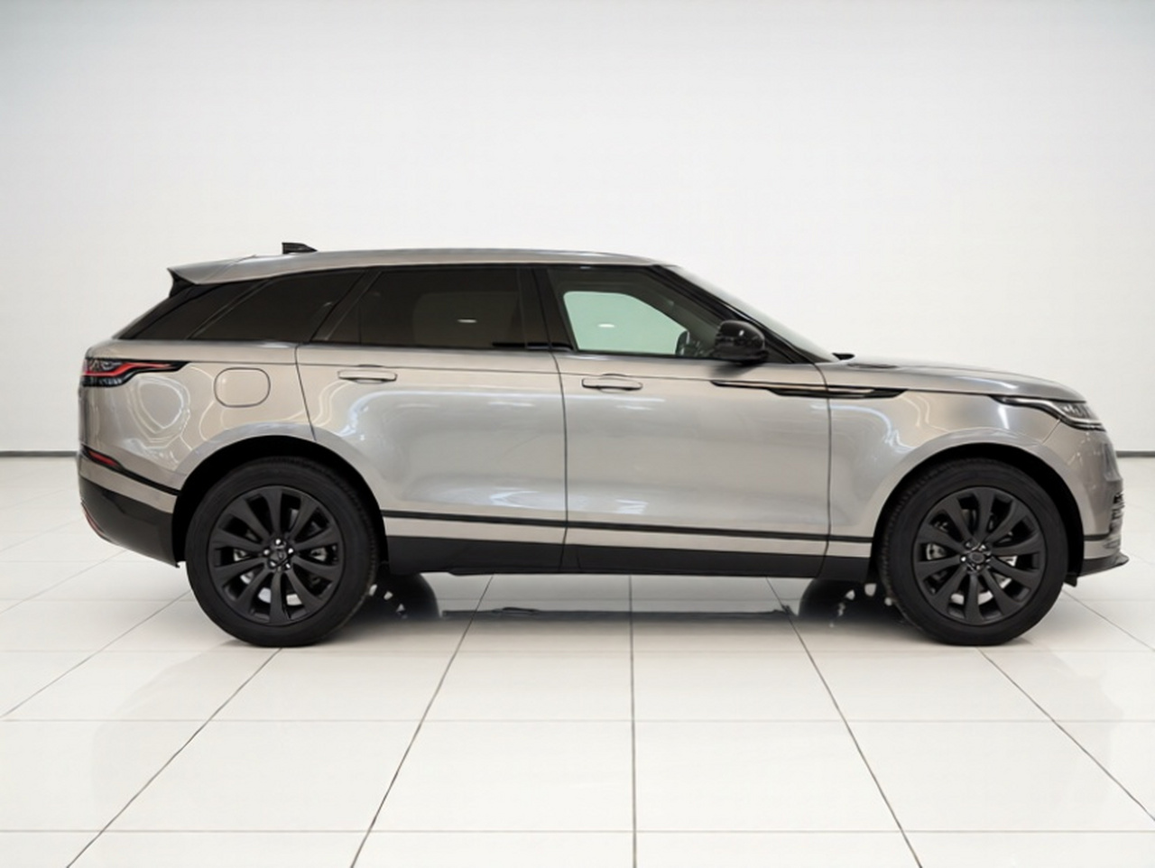 Range Rover Velar 2020 P340 R-DYNAMIC S photo 2