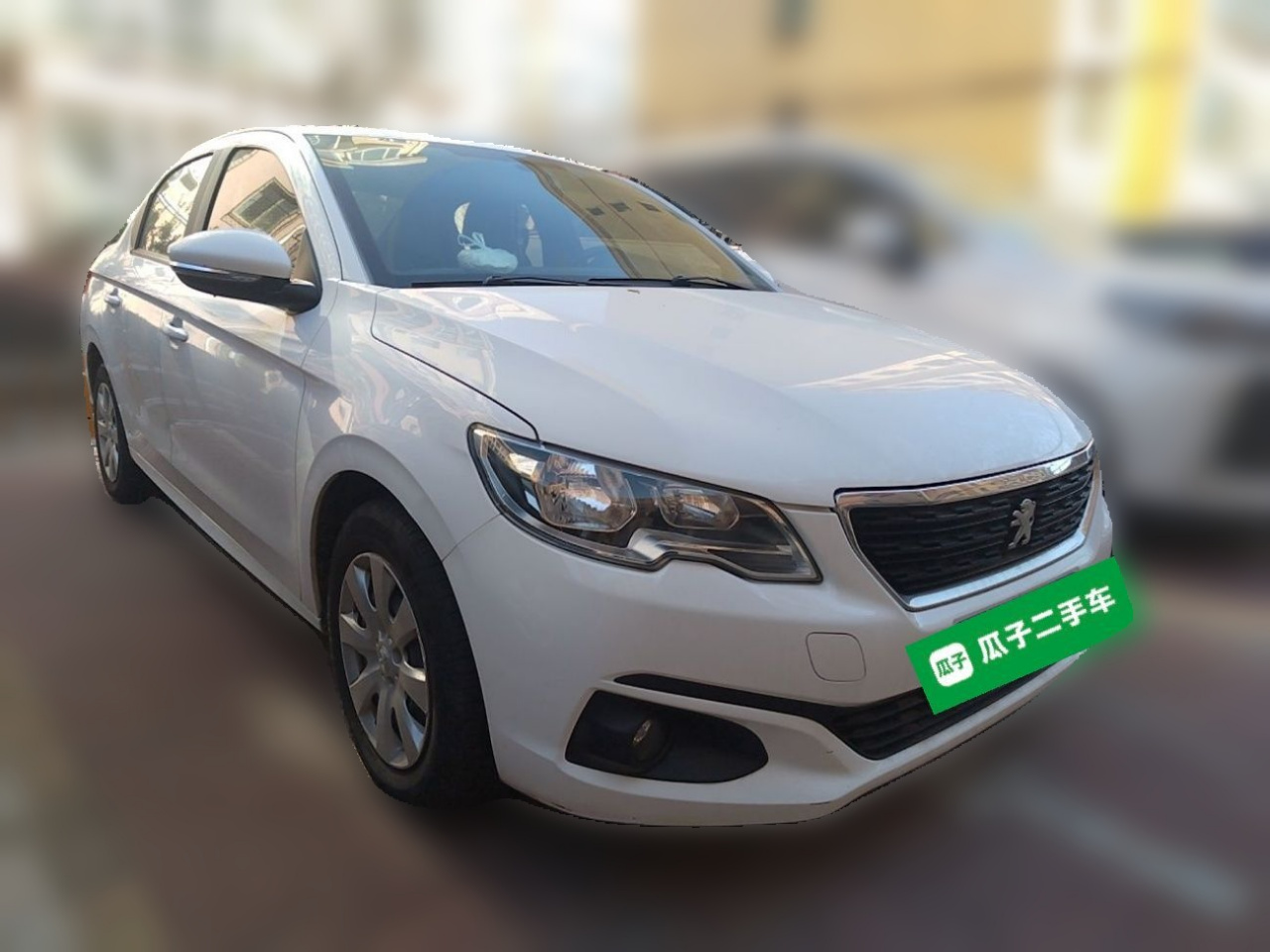 301 2018 1.6L MT Comfort photo 3