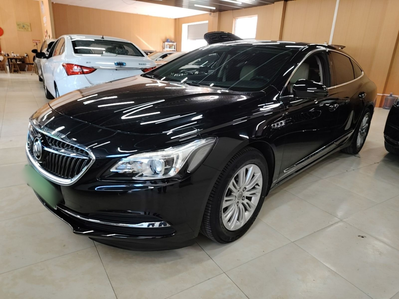 LaCrosse 2016 Facelift 20T Leading