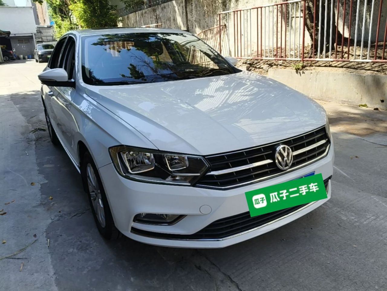 Bora 2017 1.6L AT Comfort photo 3