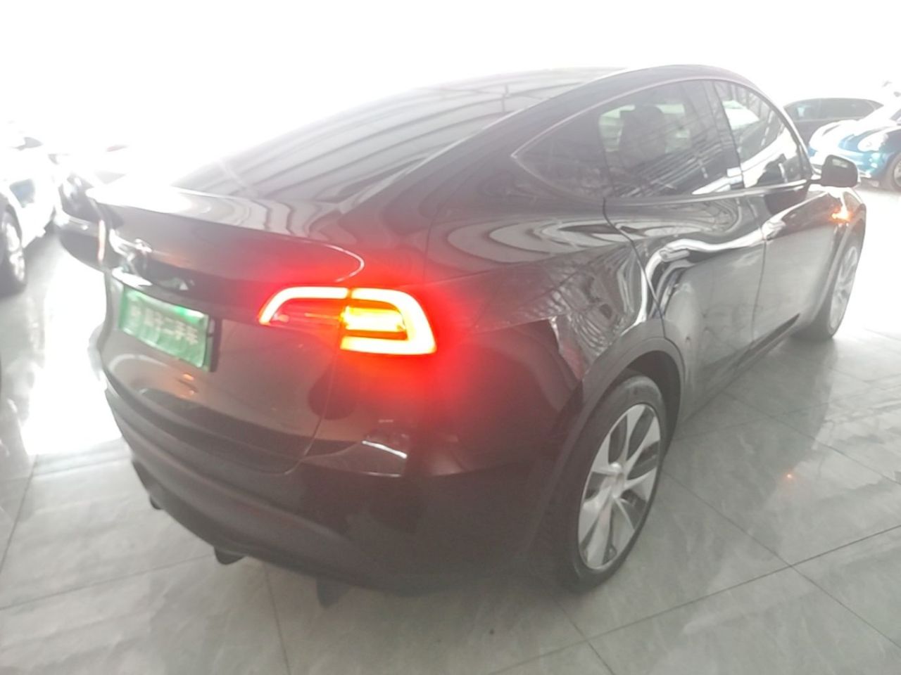 Model Y 2021 Standard Range RWD photo 4
