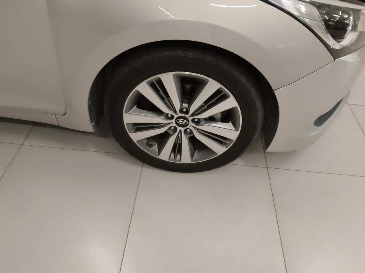Mistra 2014 1.8L AT Premium DLX photo 2