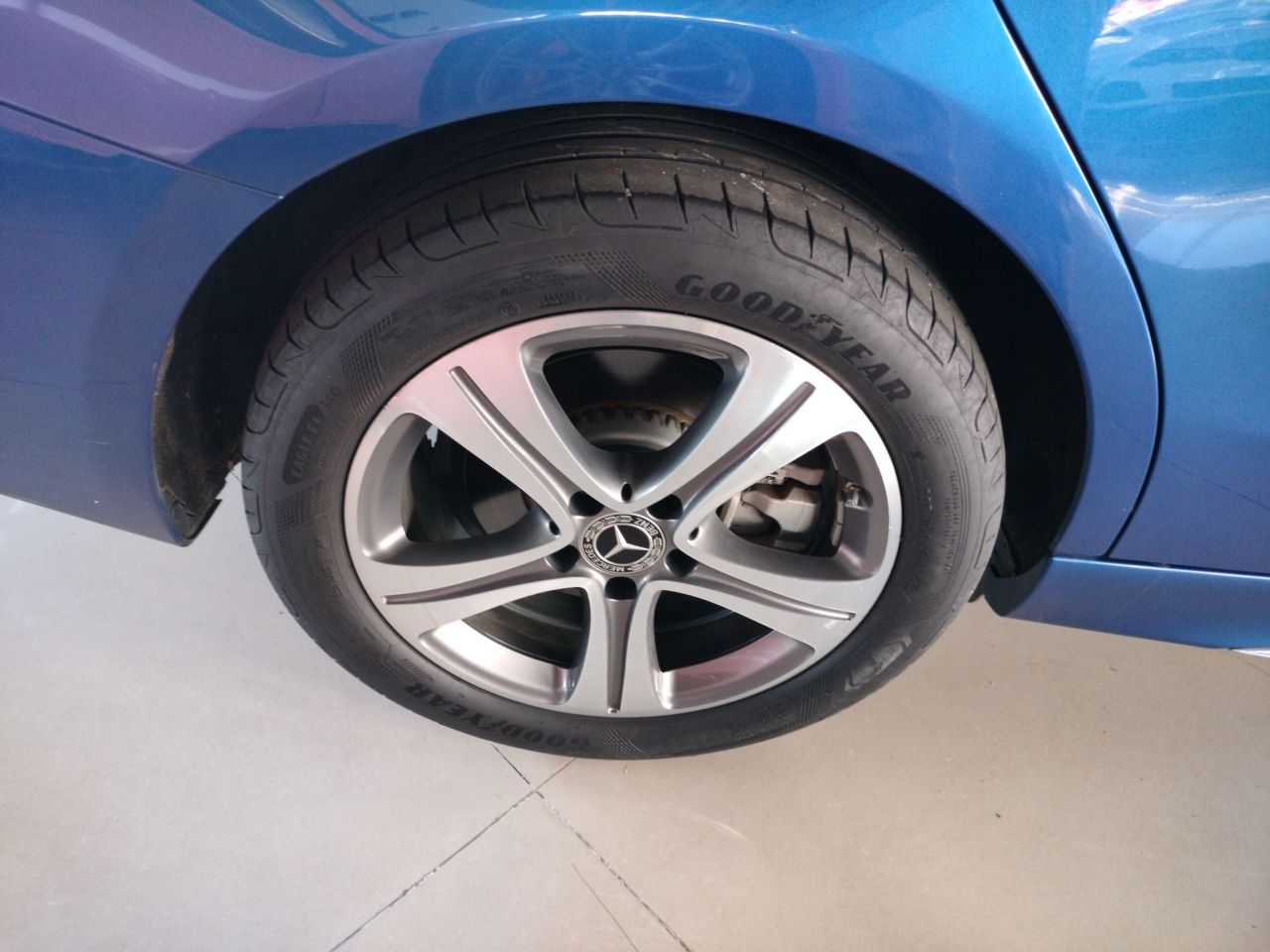 C-Class 2022 Facelift C 200 L Sport photo 4