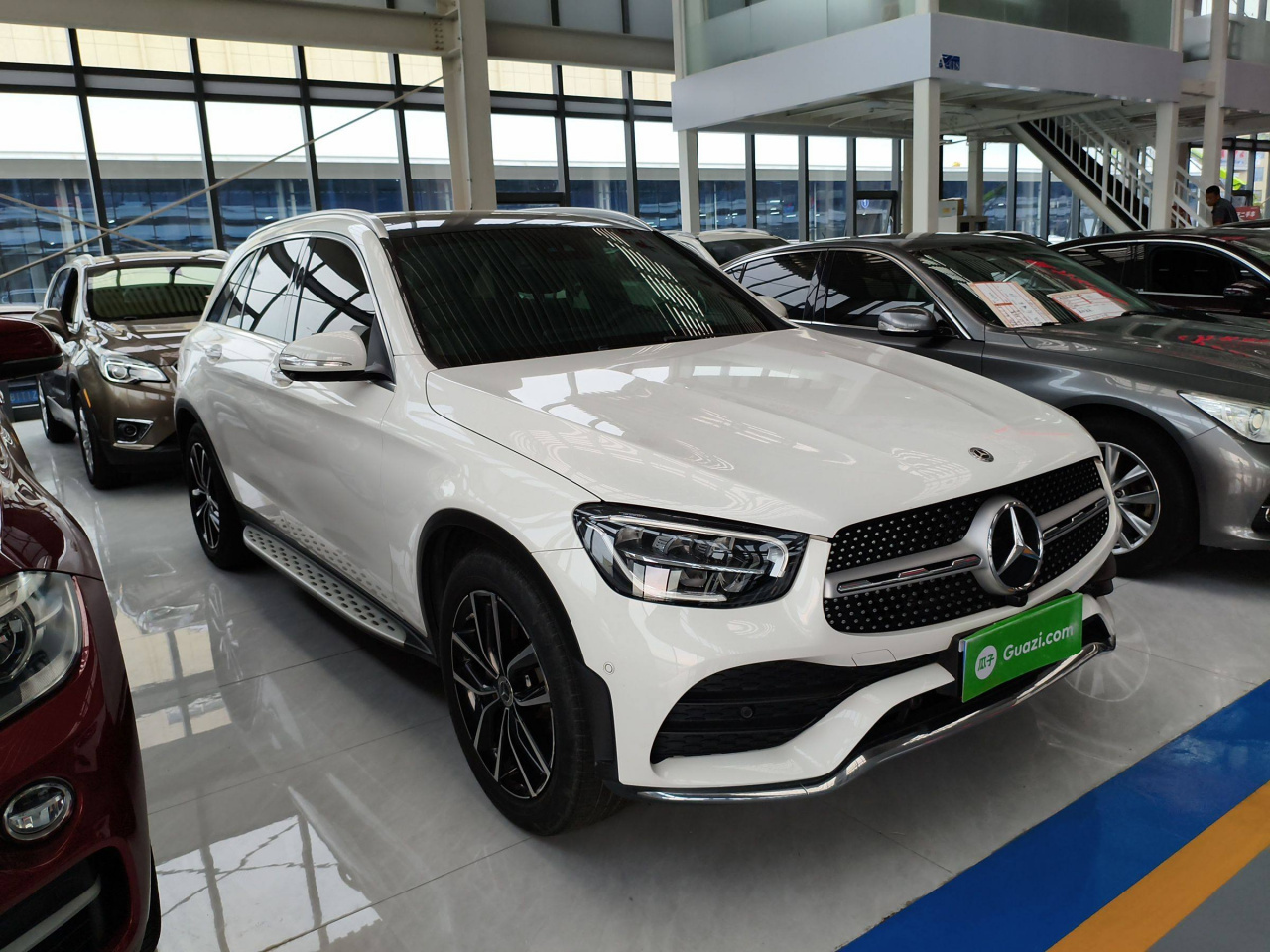GLC 2020 Facelift GLC 300 L 4MATIC Dynamic photo 3