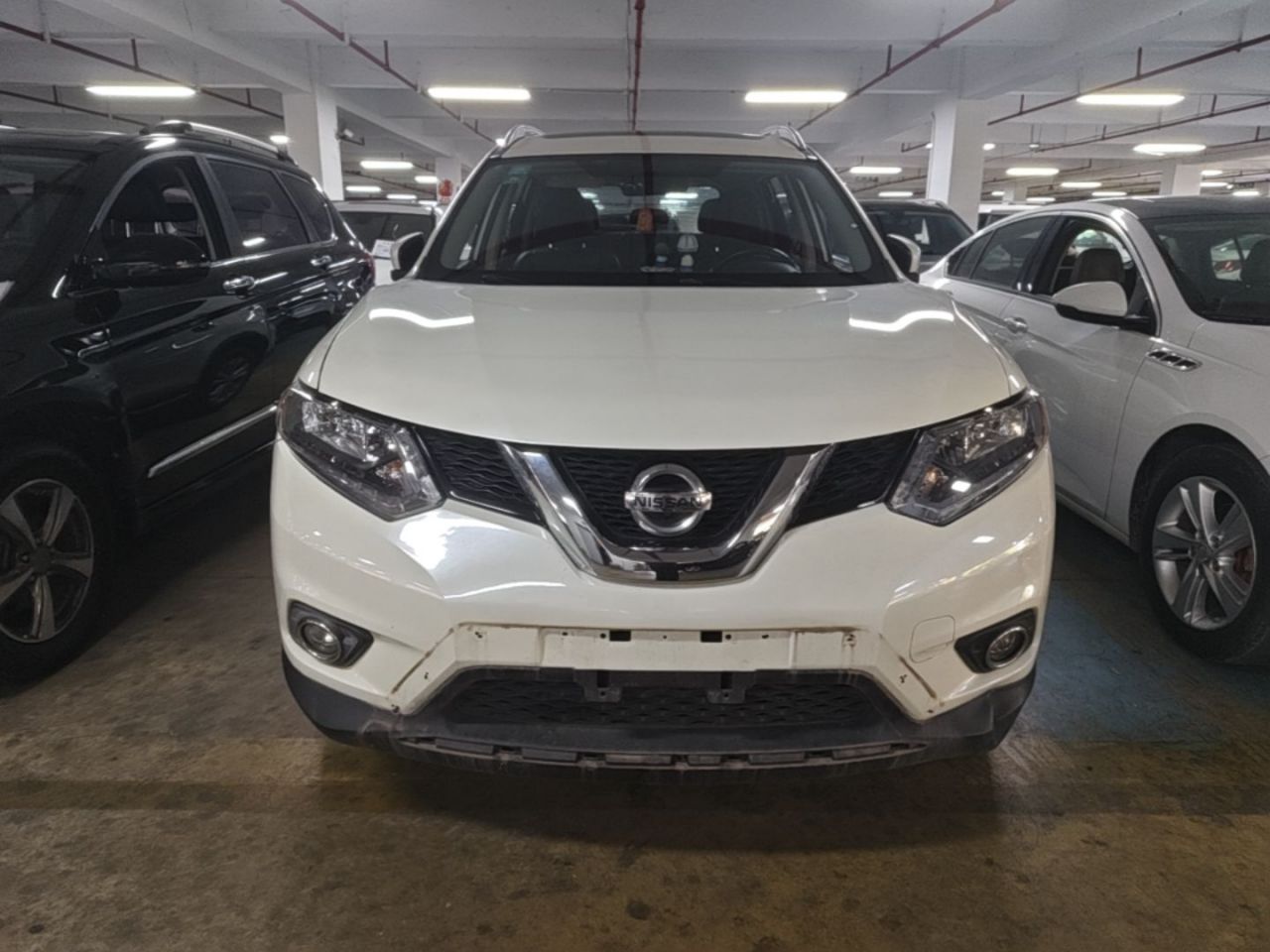X-Trail 2014 2.5L CVT Luxury 4WD photo 2
