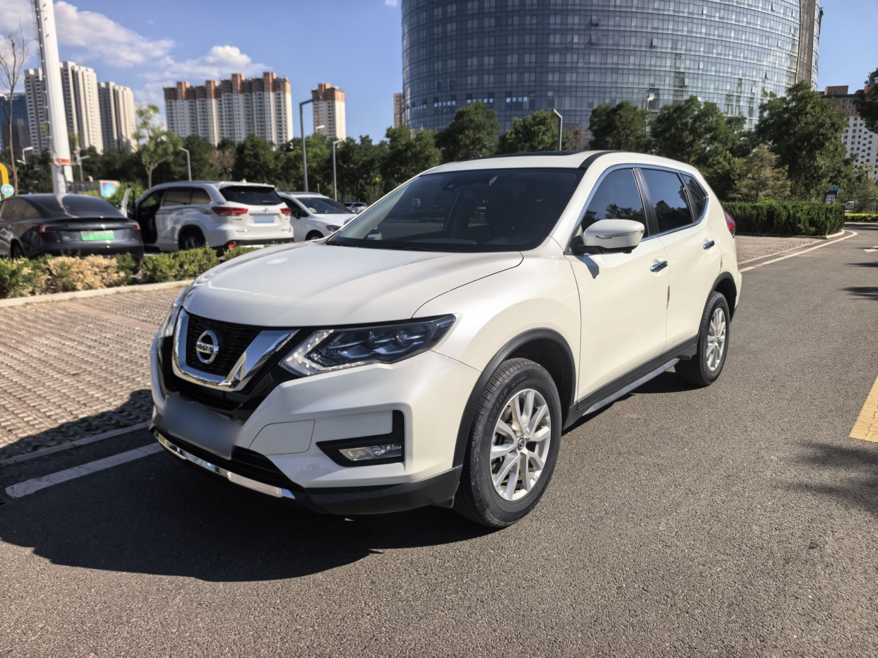 X-Trail 2022 Facelift 2.0L RWD Connected Exclusive