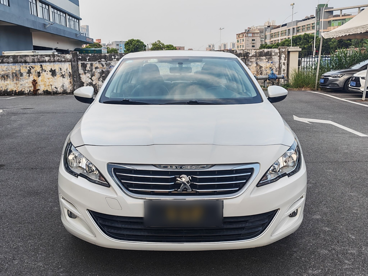 408 2018 350THP AT Luxury photo 2
