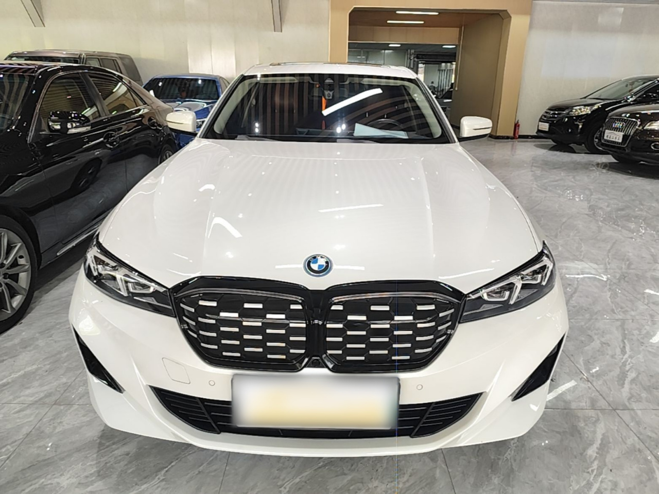 i3 2022 eDrive 35 L photo 2