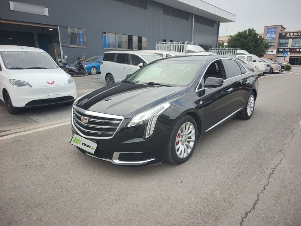 XTS 2018 28T Tech