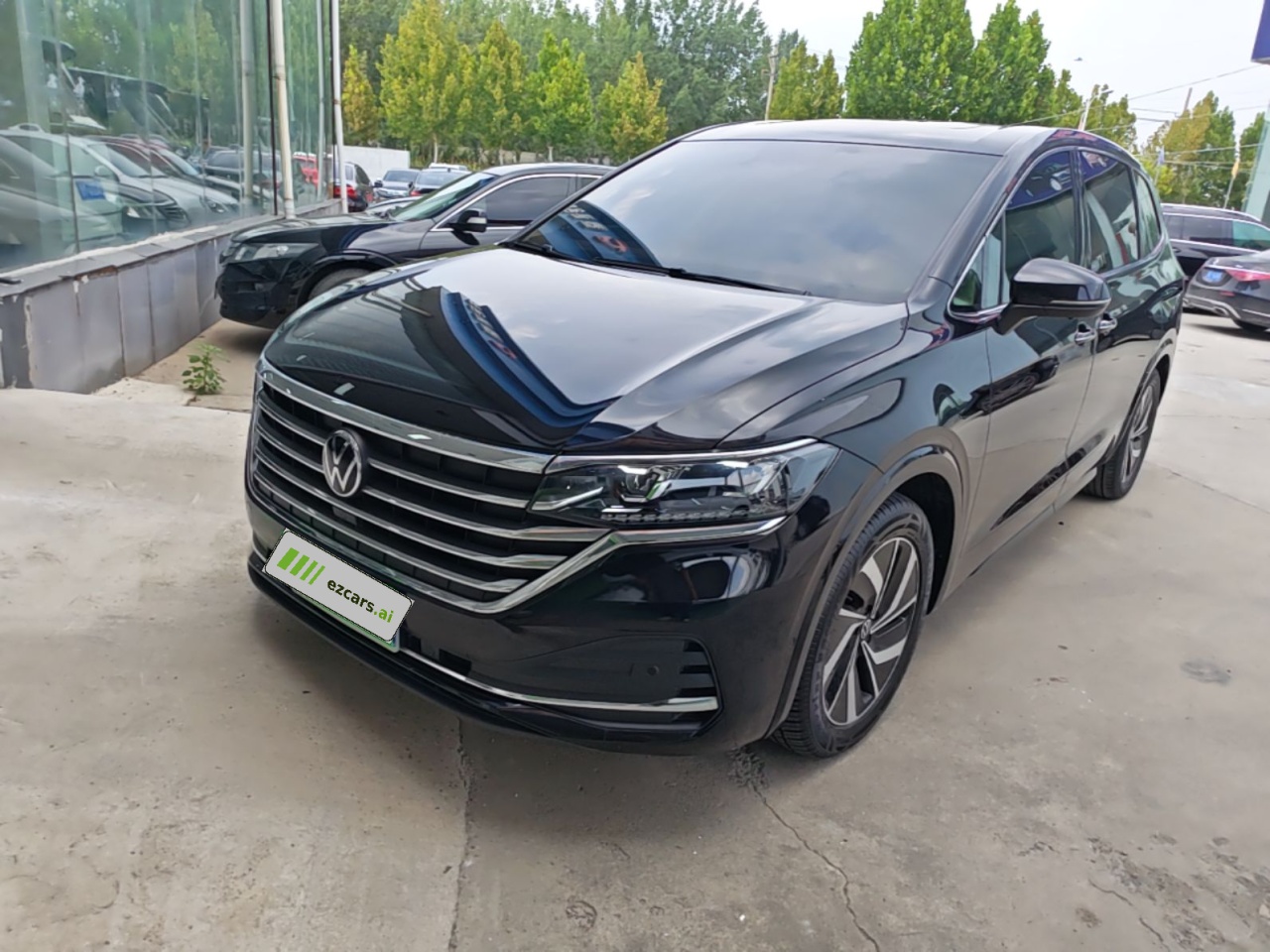 Viloran 2020 330TSI Luxury