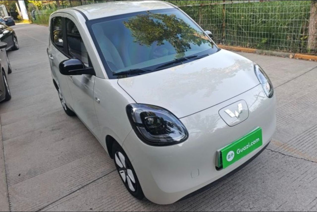 Hongguang MINIEV 2025 4th Gen 4-Door Advanced photo 3