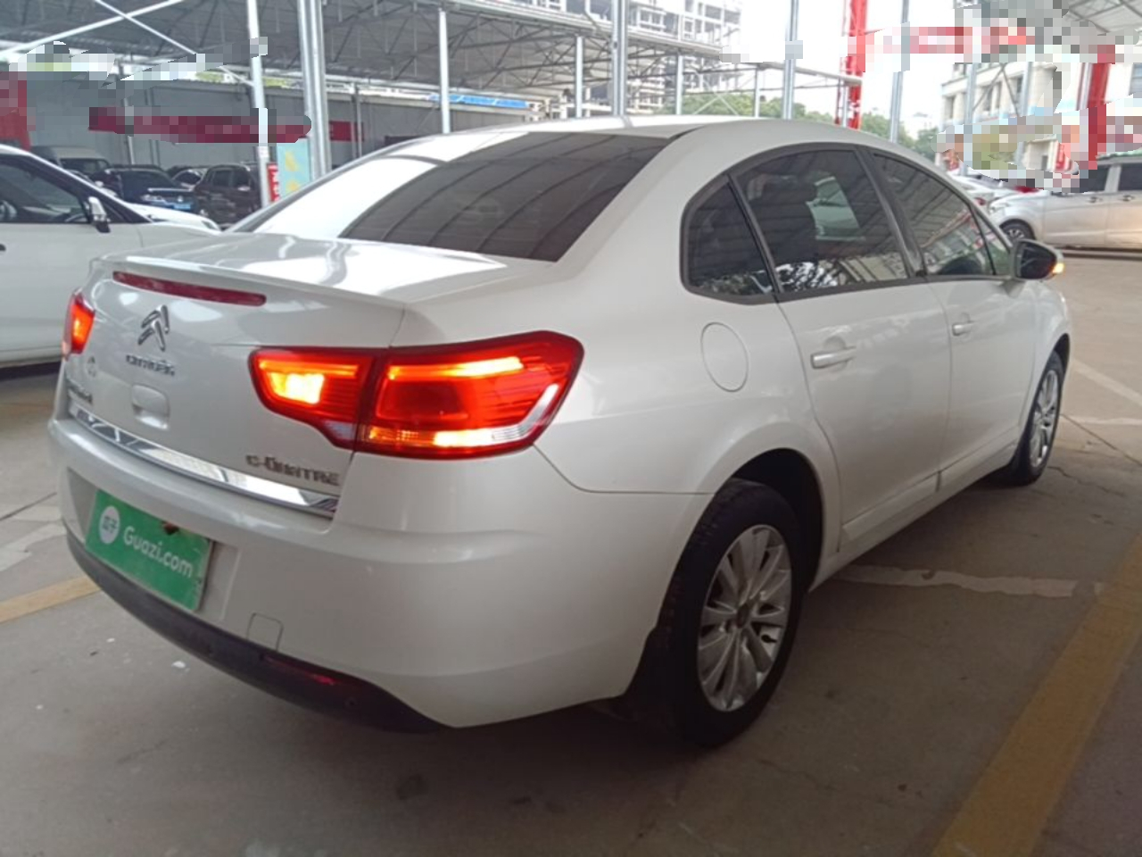2013 Sedan 1.6L MT photo 4