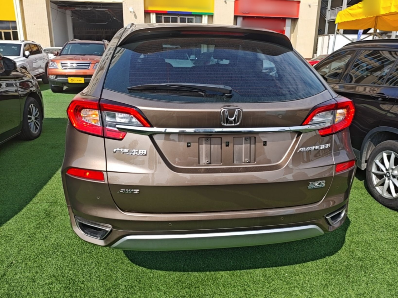 Avancier 2017 370TURBO AWD Exclusive photo 3