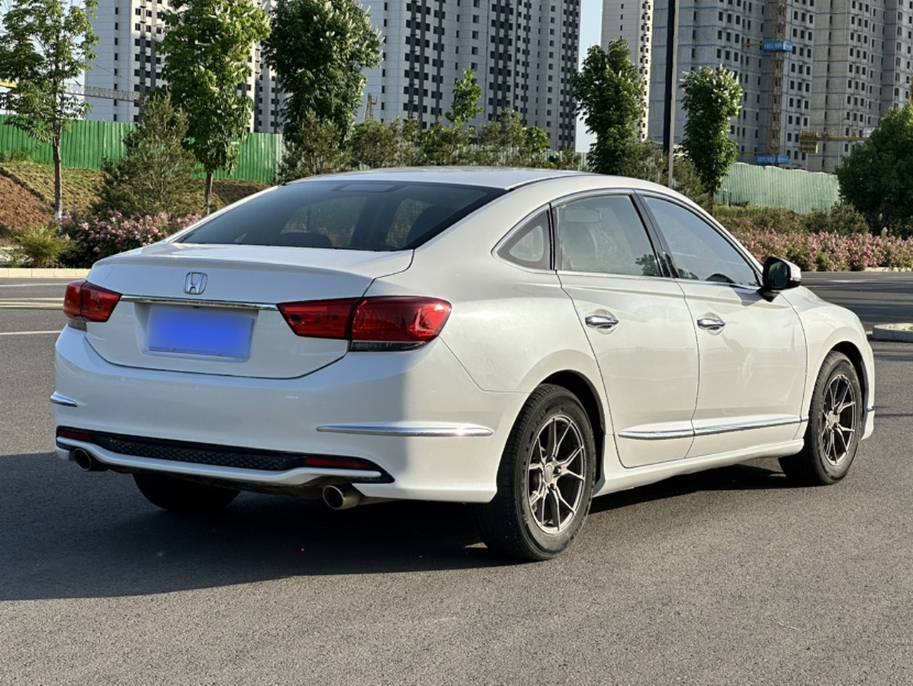 Spirior 2015 2.0L Luxury photo 4